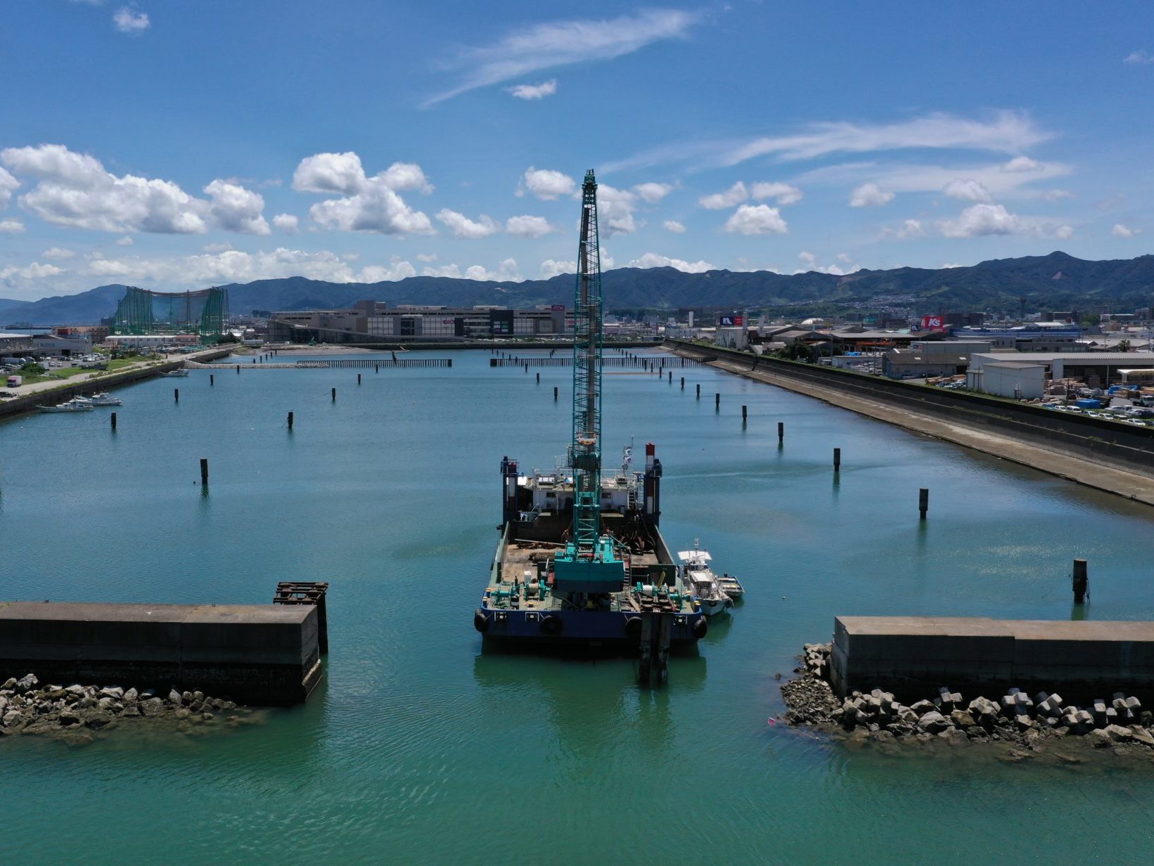 鹿児島港（旧木材港区）整備（起債）工事（臨海２工区）