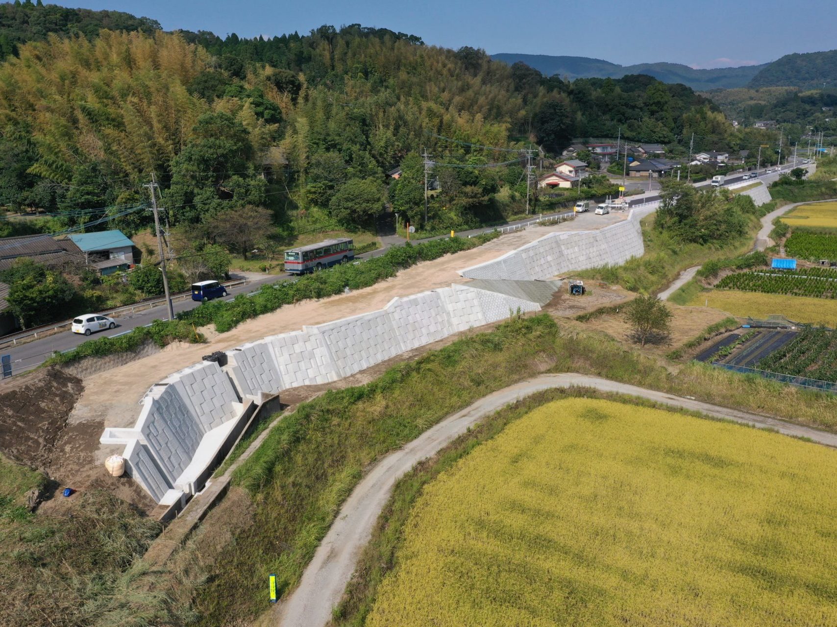 地方特定道路整備工事（０県債）（川上（２）工区）