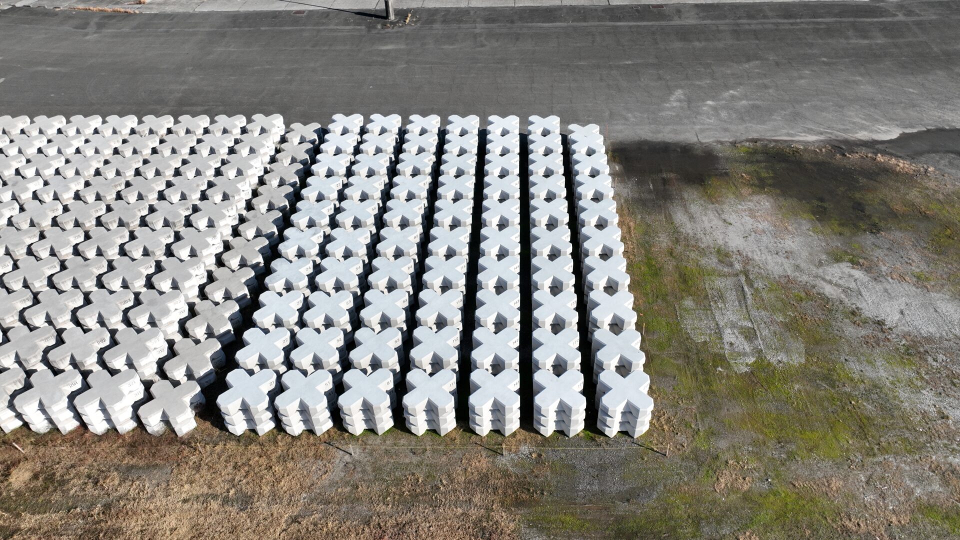 令和7年度鹿児島港（鴨池中央港区）臨港道路ブロック製作工事（第2次）